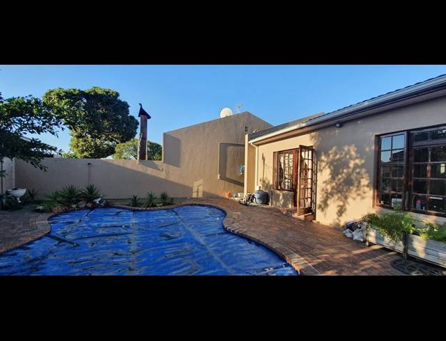 3 BEDROOM HOUSE RENTED IN TABLE VIEW